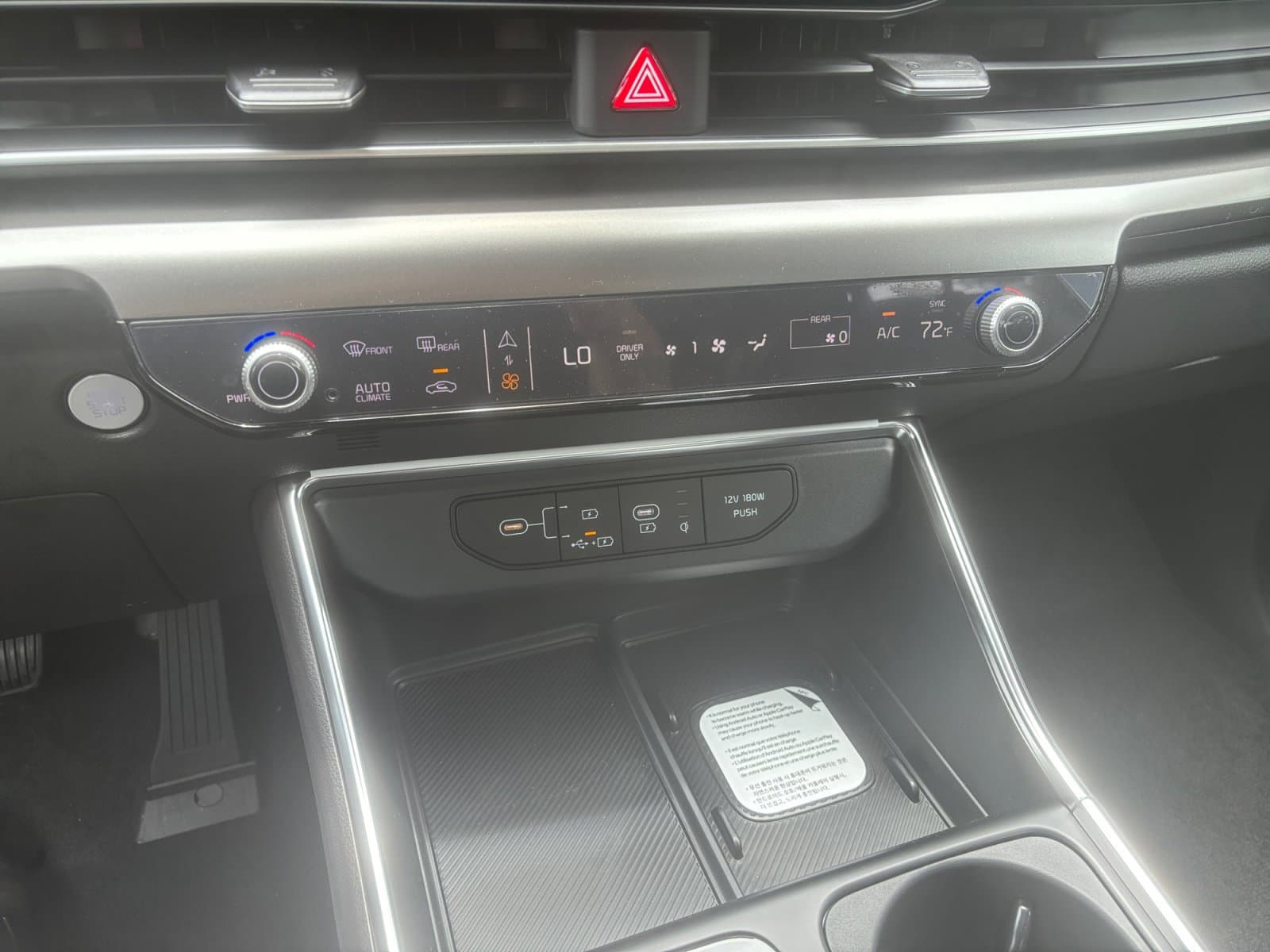 New 2026 Kia Carnival Hybrid SX Prestige - photo - 26