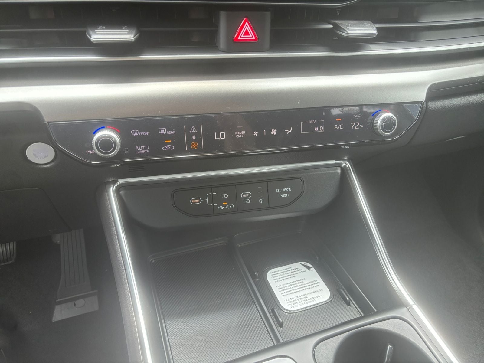 New 2026 Kia Carnival Hybrid SX Prestige - photo - 26