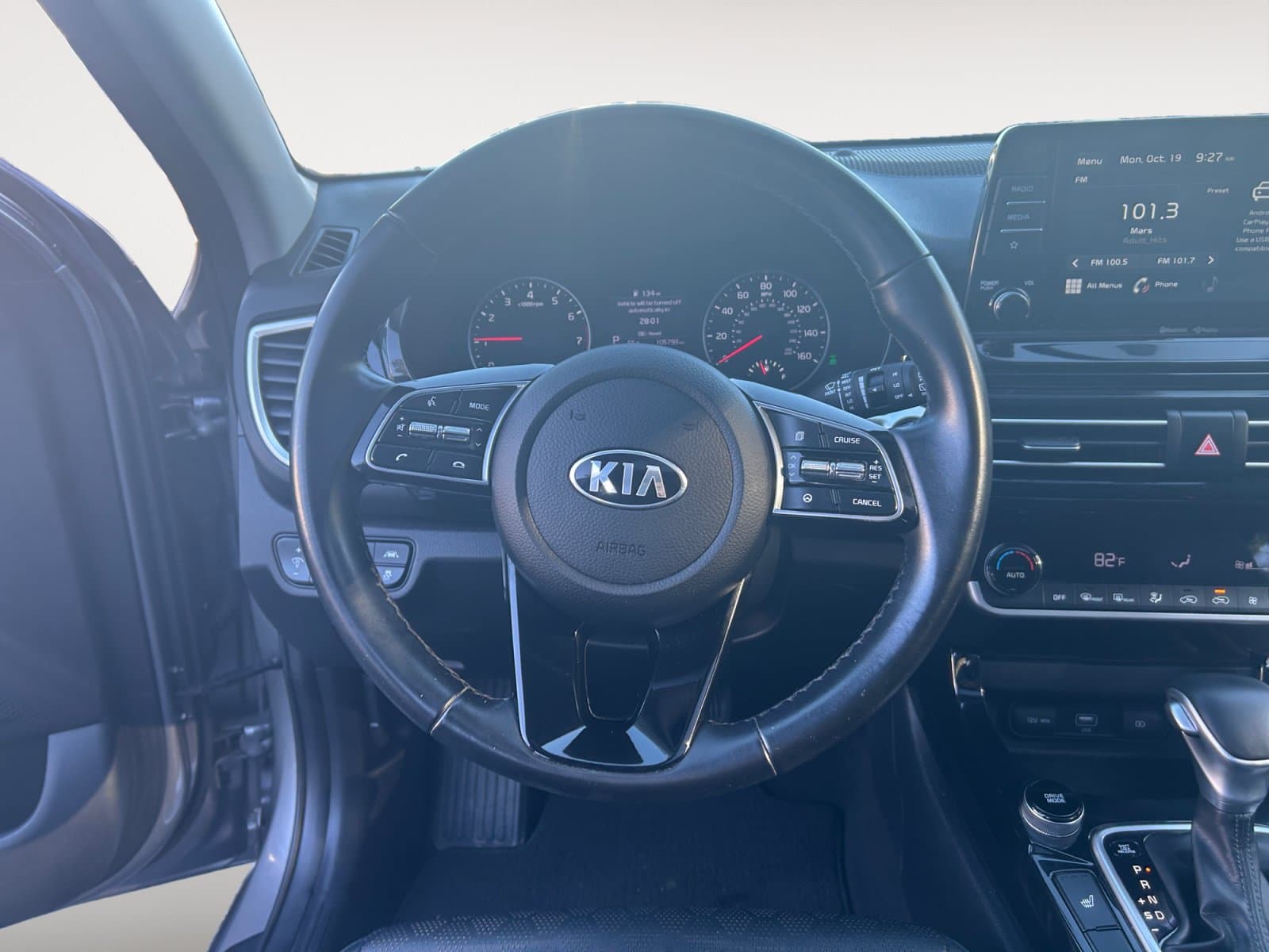 Pre-Owned 2021 Kia Seltos EX - photo - 11