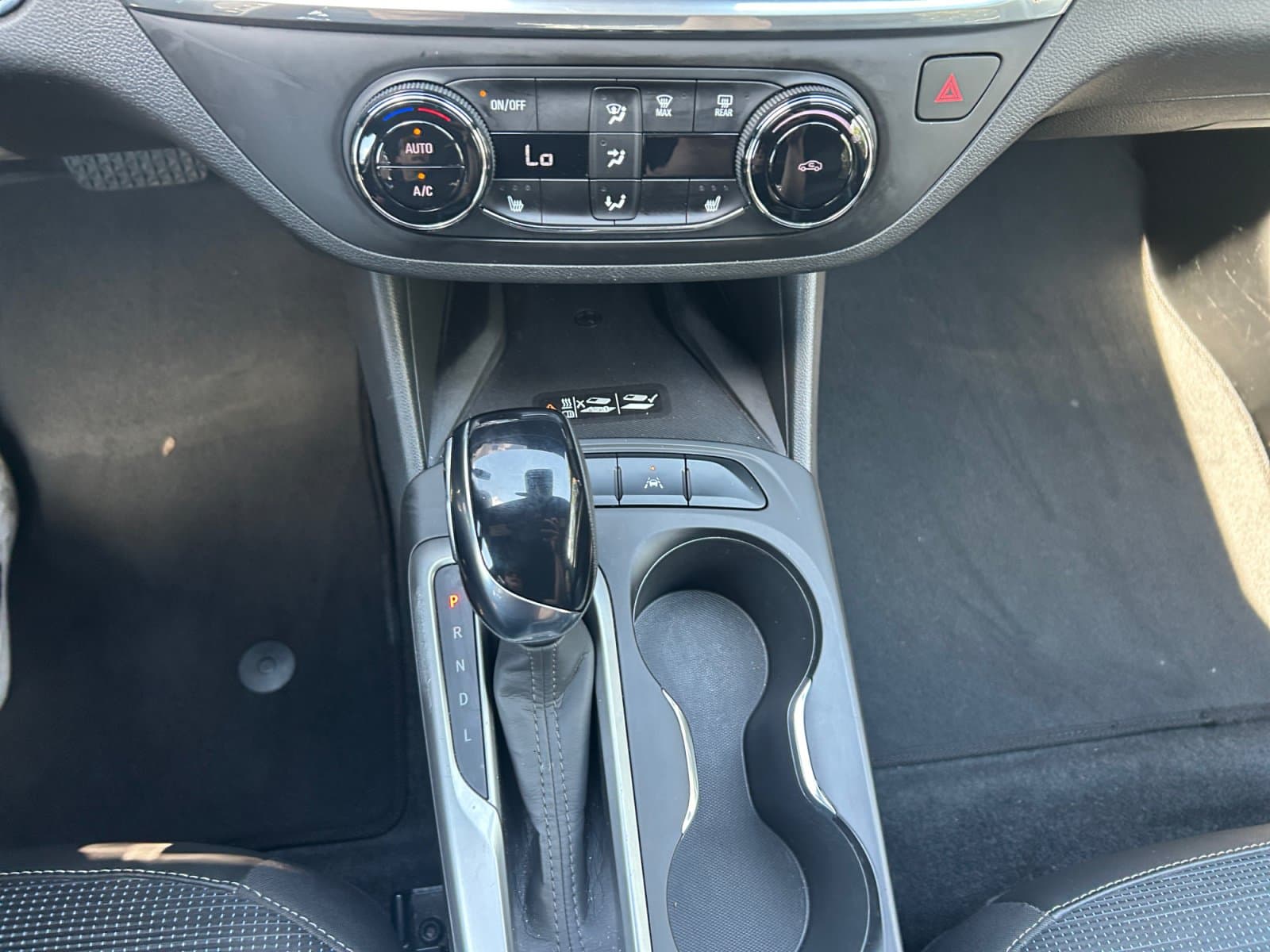 Pre-Owned 2024 Buick Envista Preferred - photo - 18