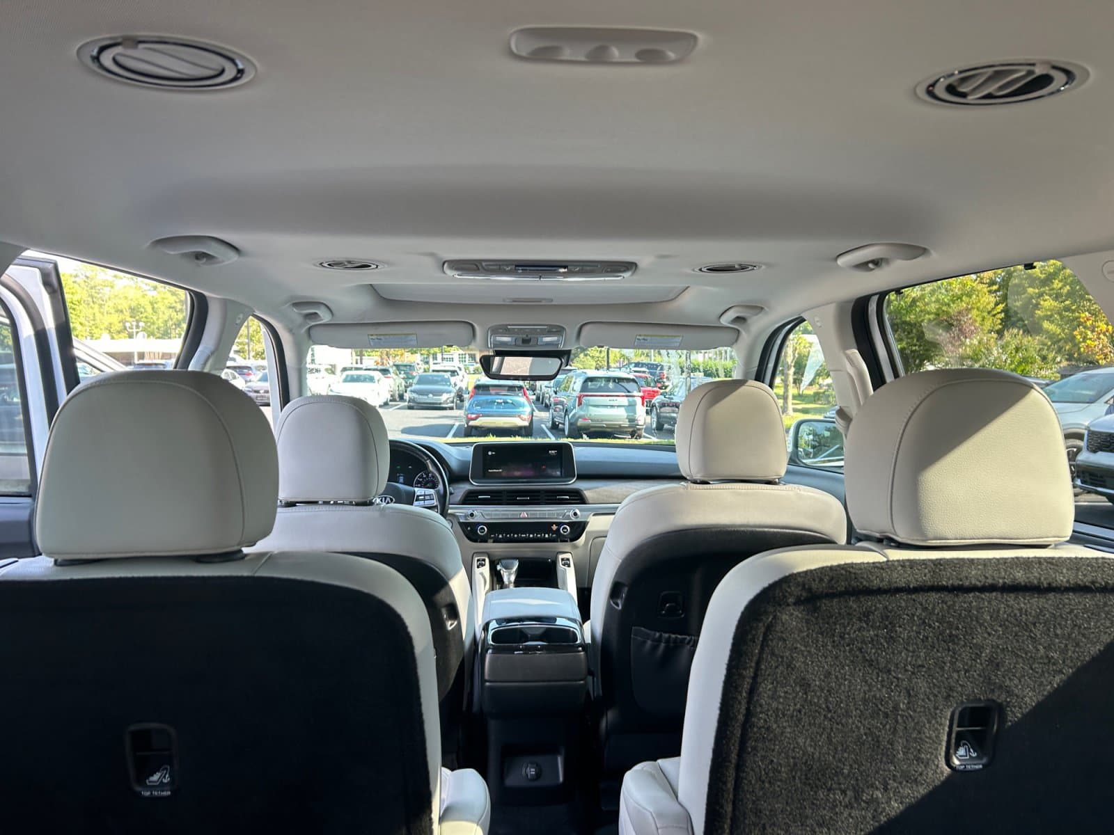 Pre-Owned 2020 Kia Telluride EX - photo - 17