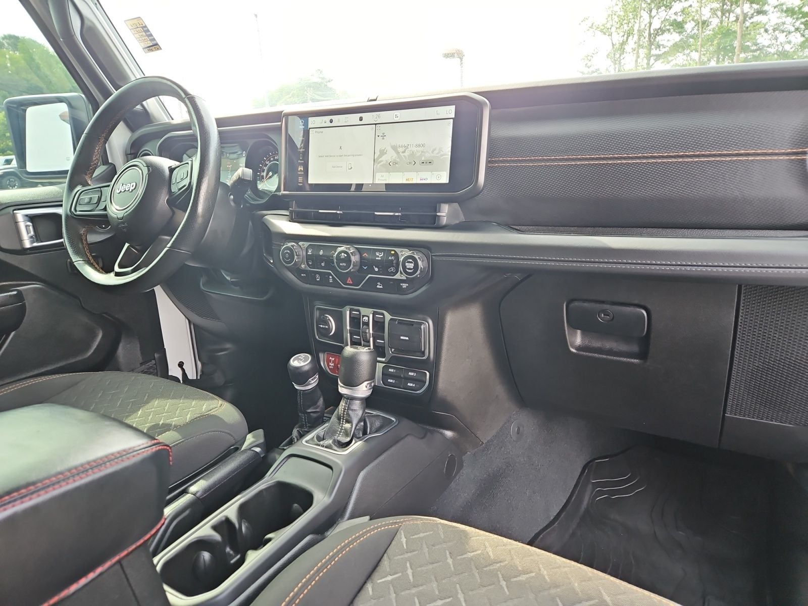 Pre-Owned 2024 Jeep Gladiator Mojave - photo - 15
