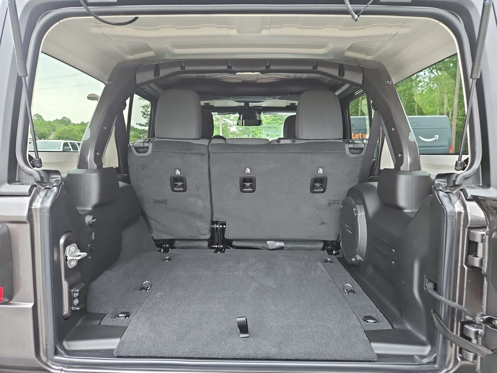 New 2026 Jeep Wrangler Rubicon - photo - 18