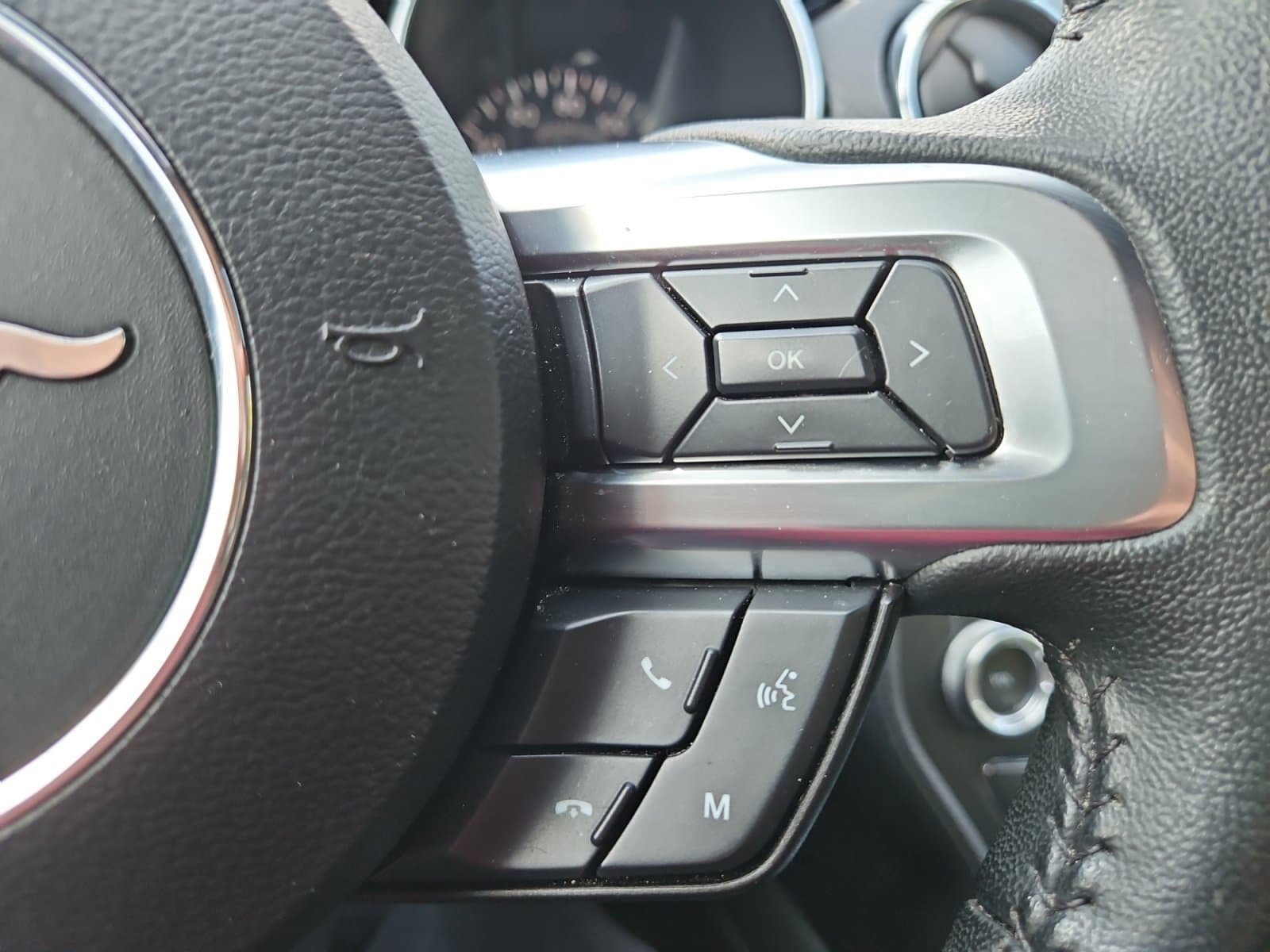 Pre-Owned 2023 Ford Mustang EcoBoost - photo - 23