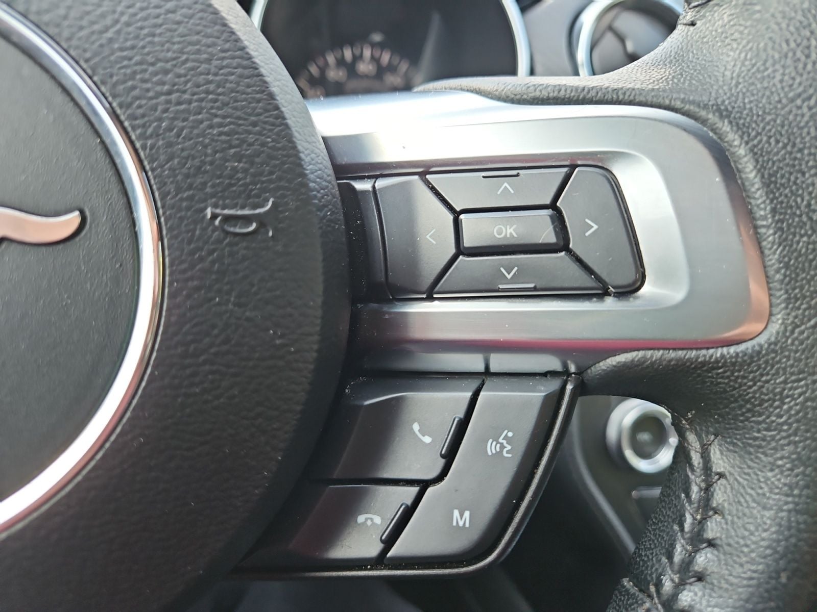 Pre-Owned 2023 Ford Mustang EcoBoost - photo - 23