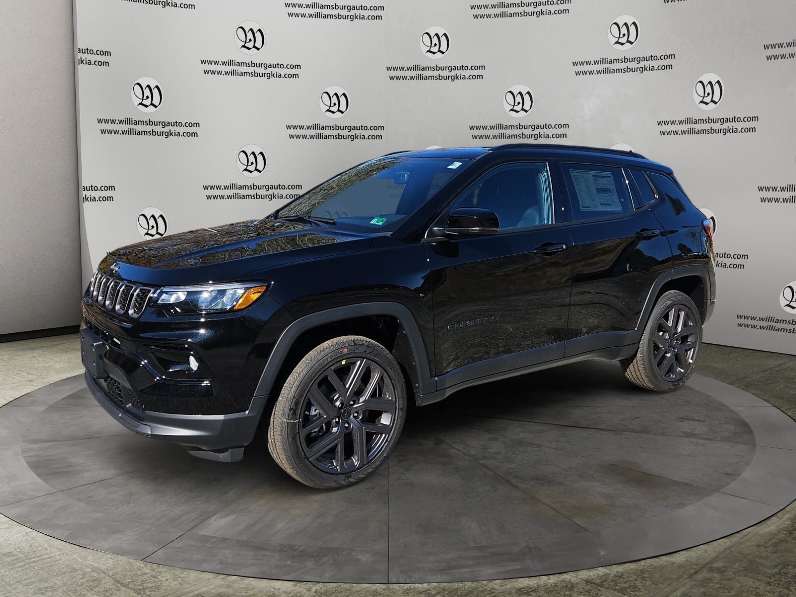 New 2026 Jeep Compass Limited - photo - 0
