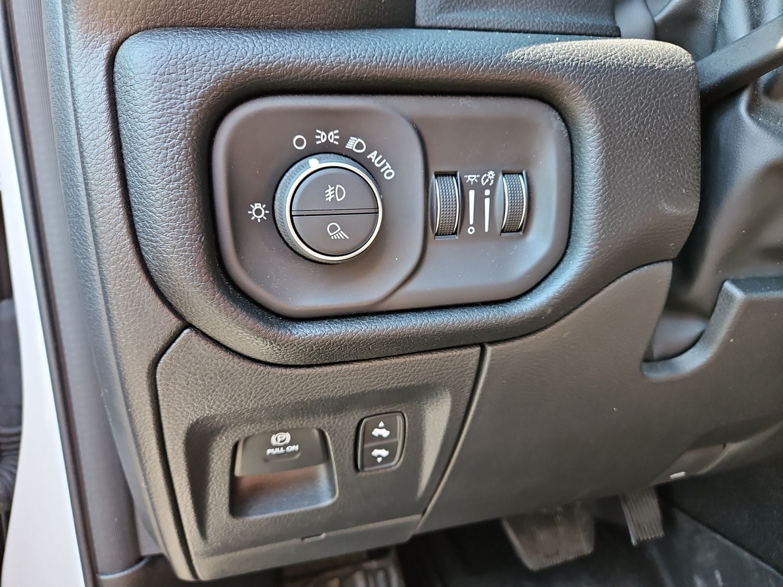 Pre-Owned 2026 Ram 1500 Rebel - photo - 22