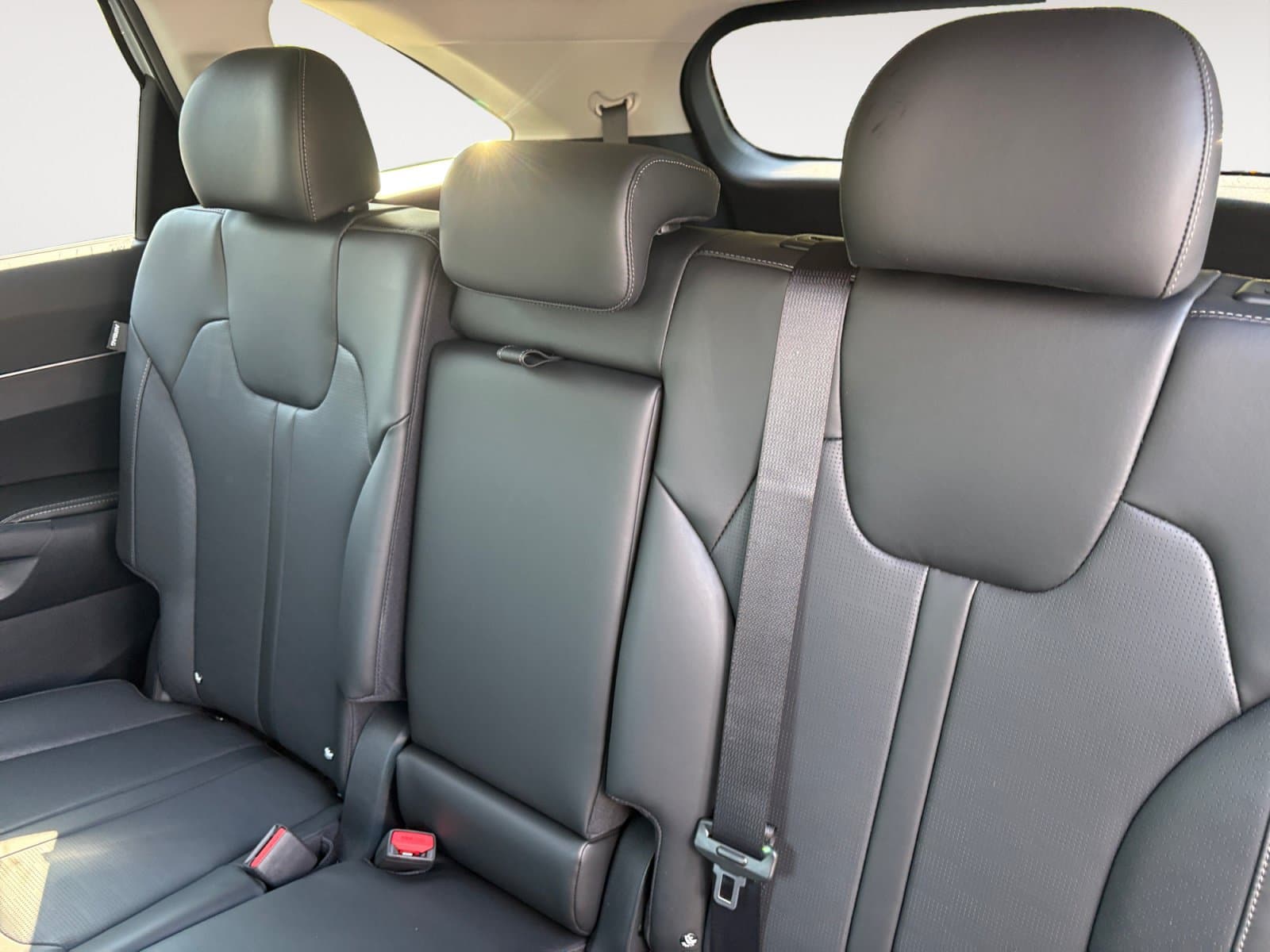 New 2026 Kia Sorento S - photo - 12