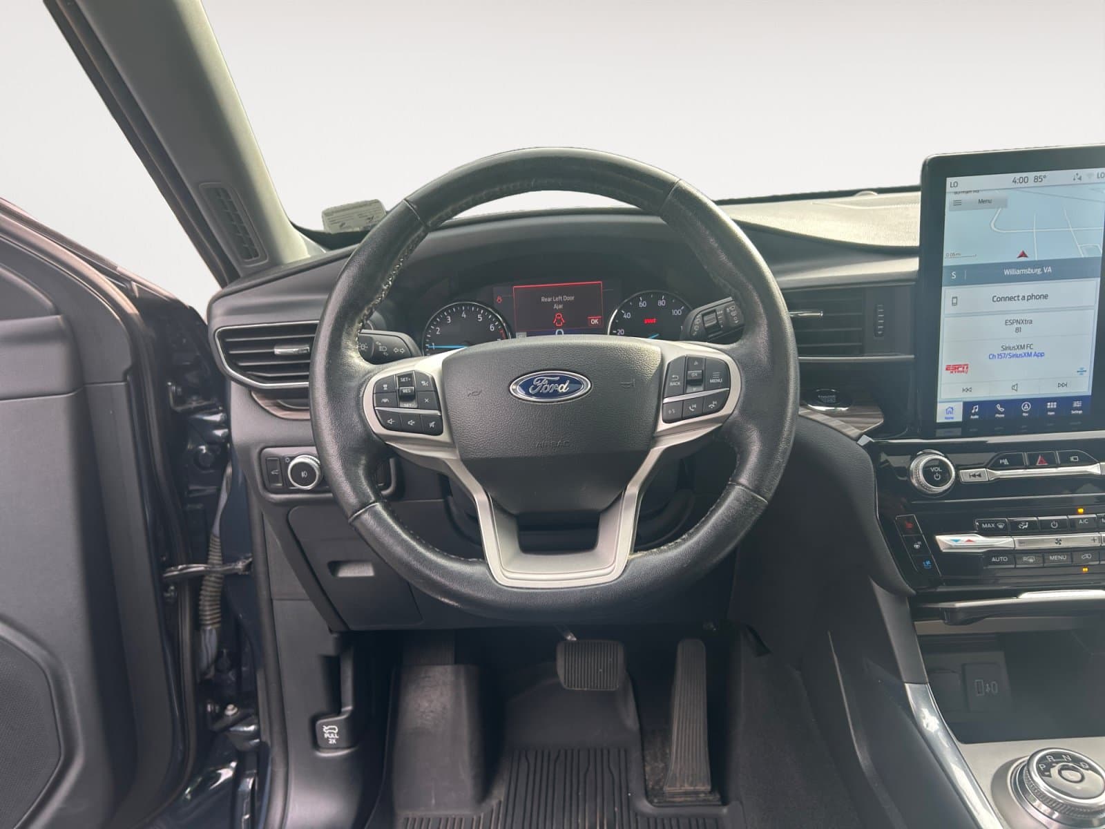 Pre-Owned 2023 Ford Explorer Limited - photo - 11