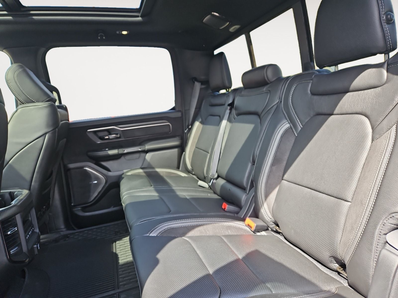 New 2026 Ram 1500 RHO - photo - 12