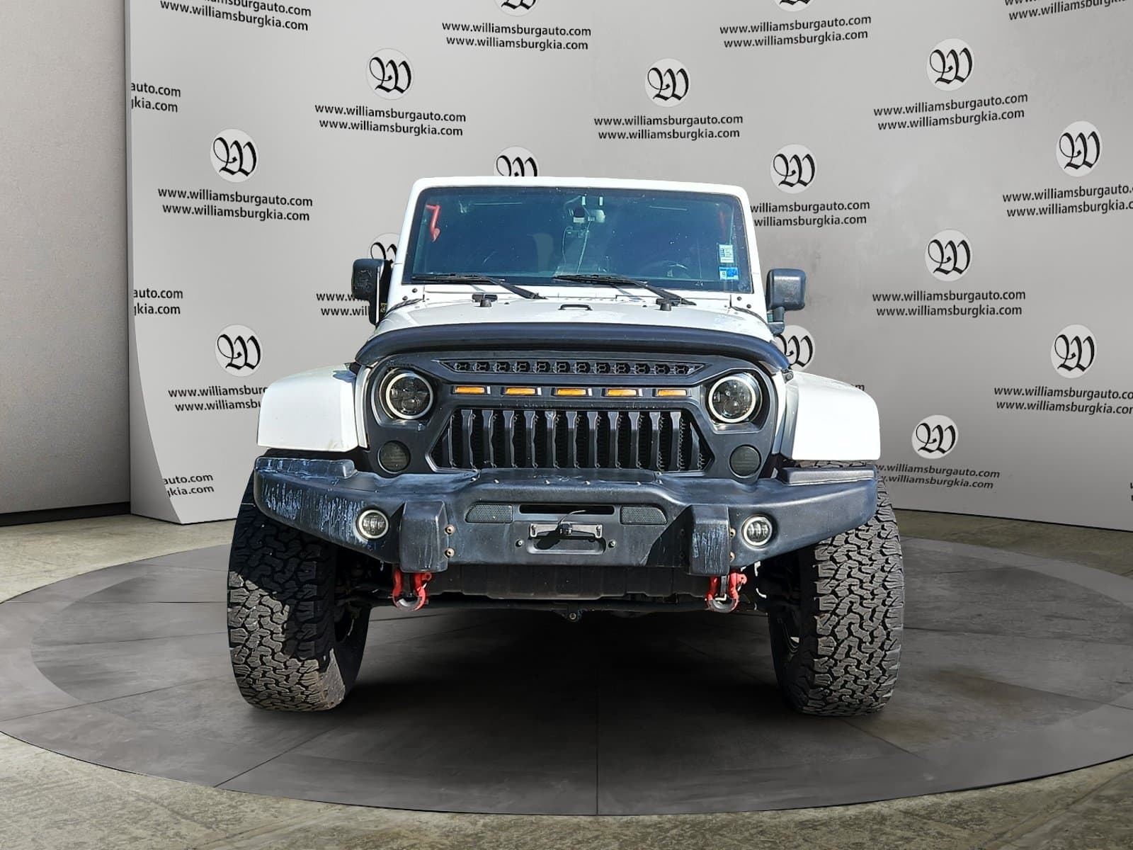 Pre-Owned 2016 Jeep Wrangler Unlimited Sahara - photo - 7