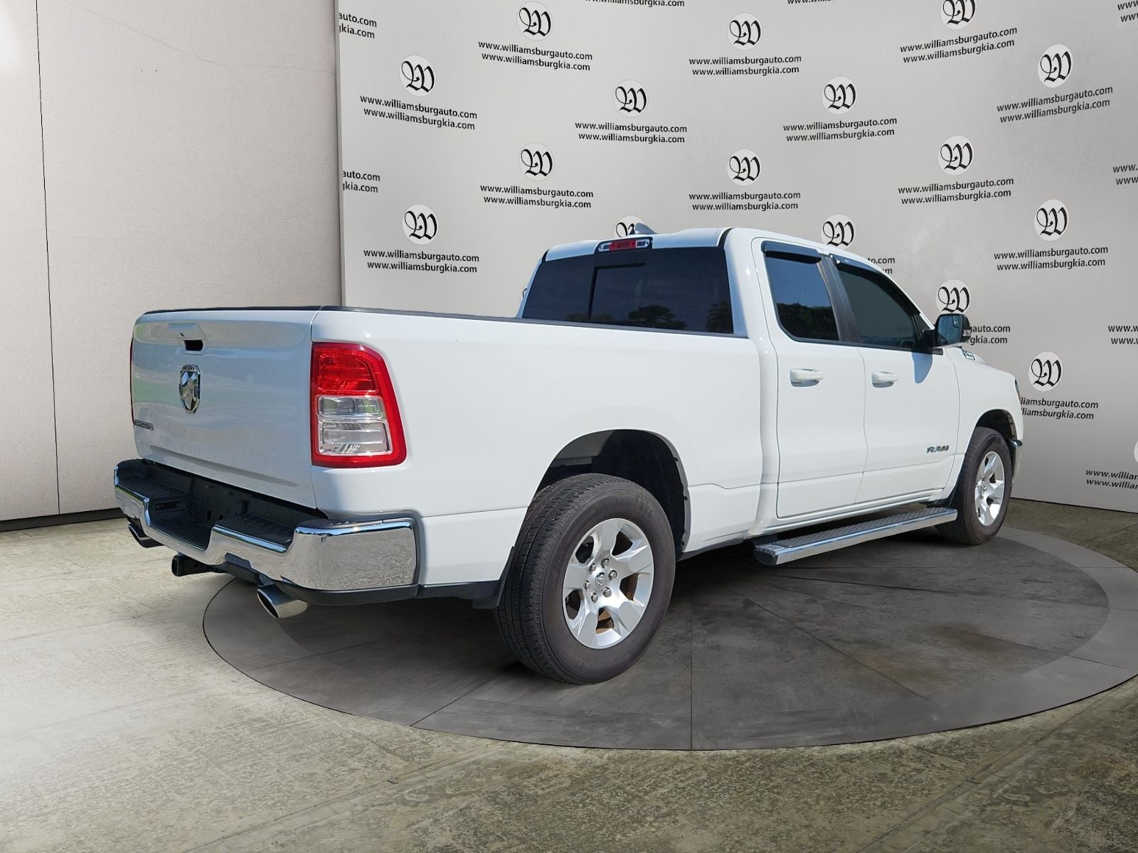 Pre-Owned 2022 Ram 1500 Big Horn/Lone Star - photo - 4