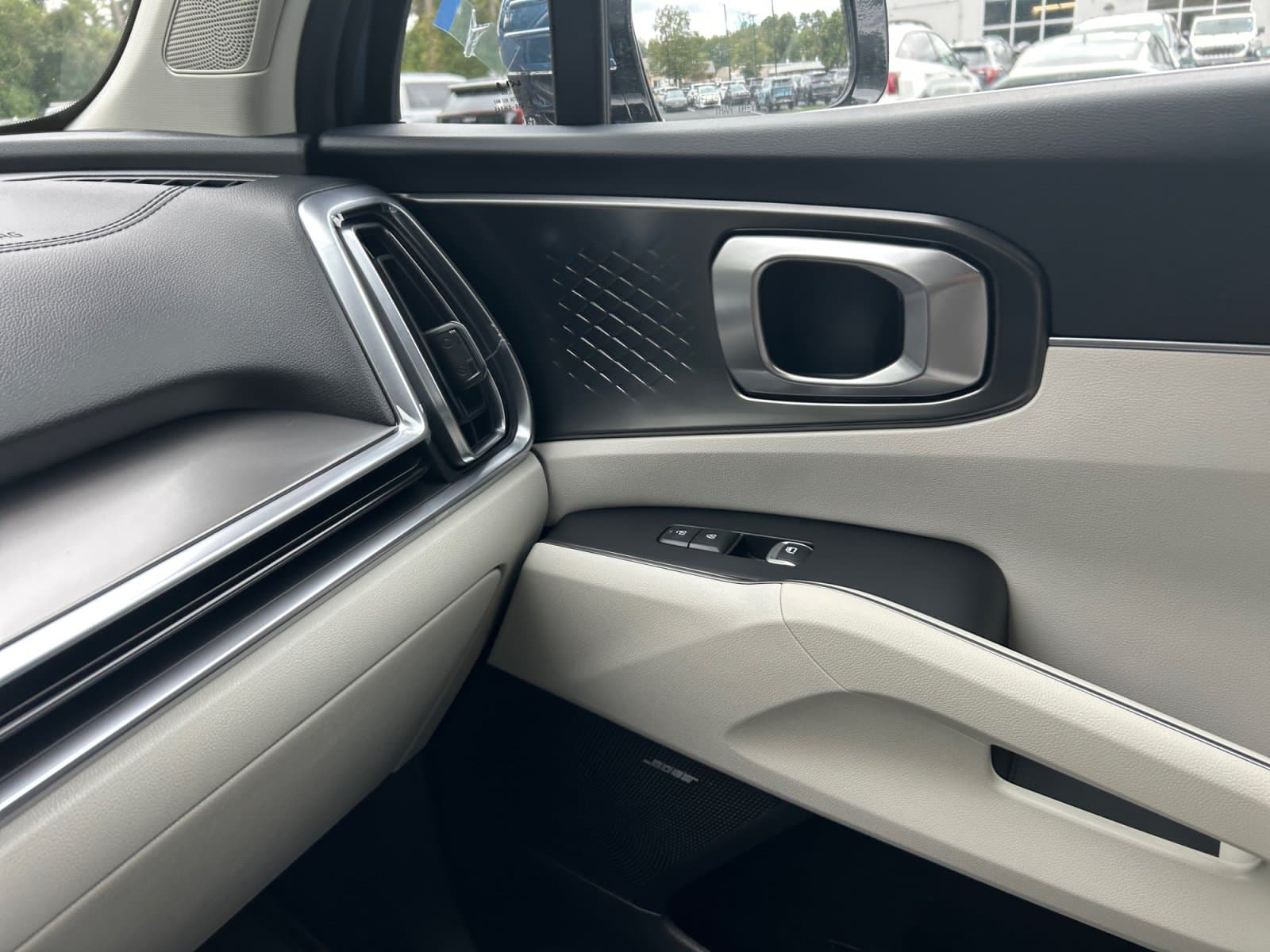 New 2026 Kia Sorento Hybrid EX - photo - 24