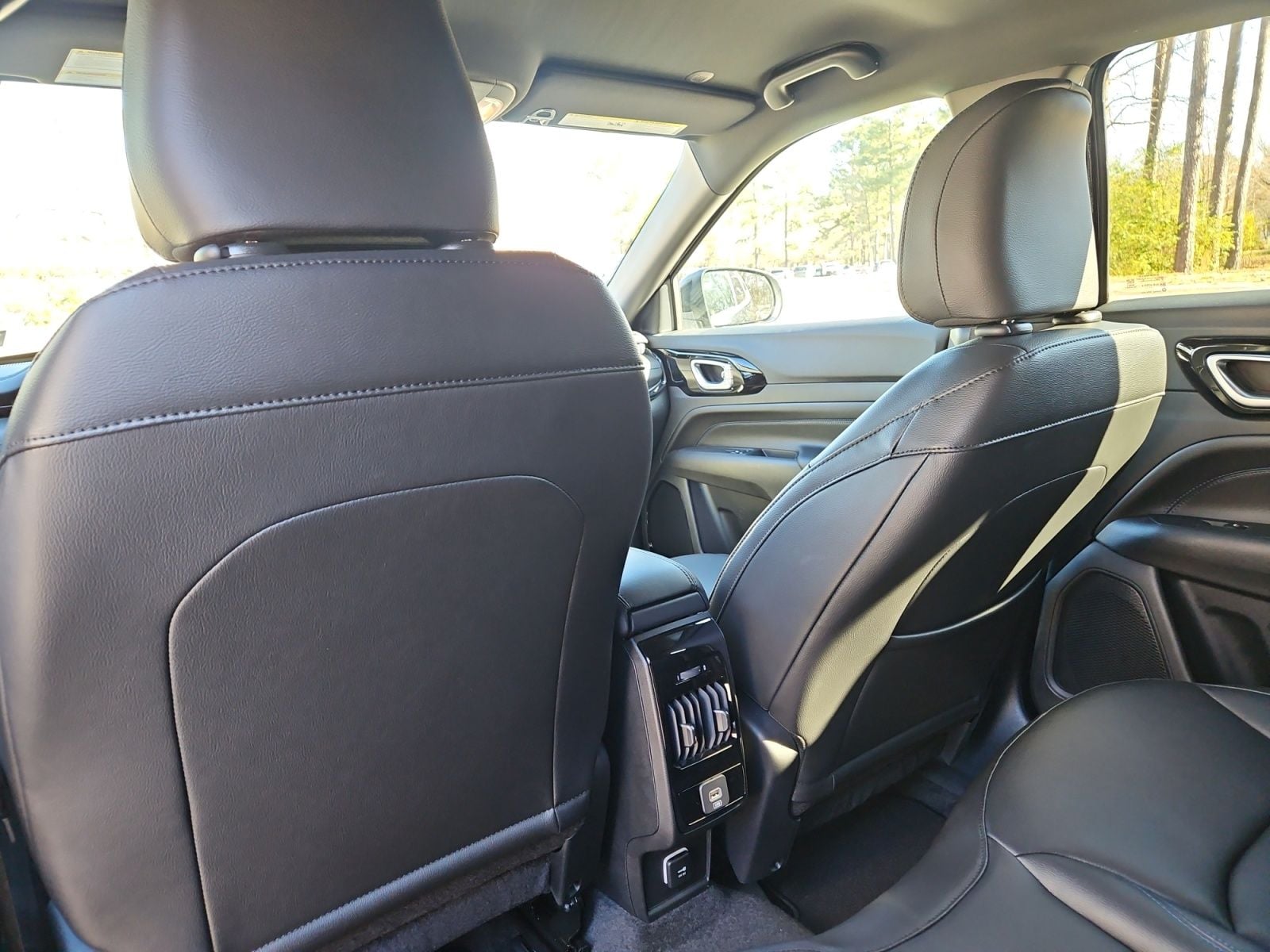 New 2026 Jeep Compass Limited - photo - 19