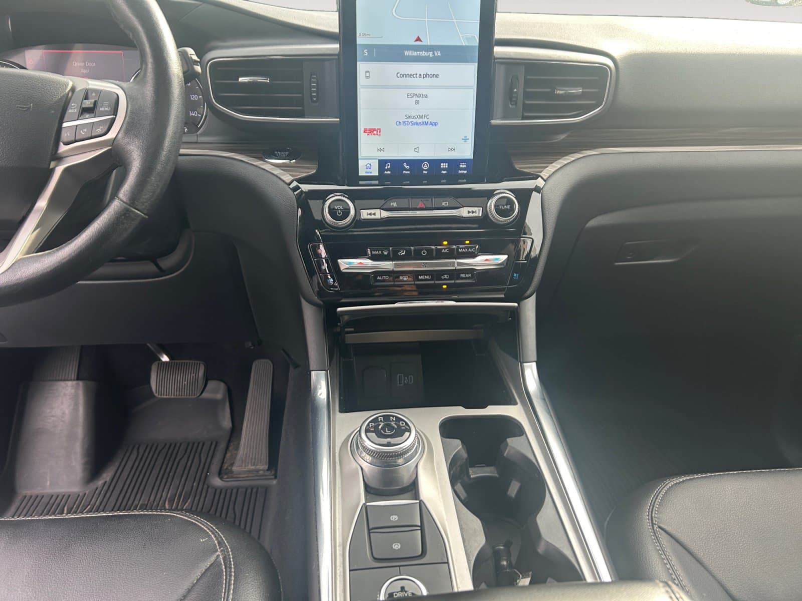 Pre-Owned 2023 Ford Explorer Limited - photo - 10