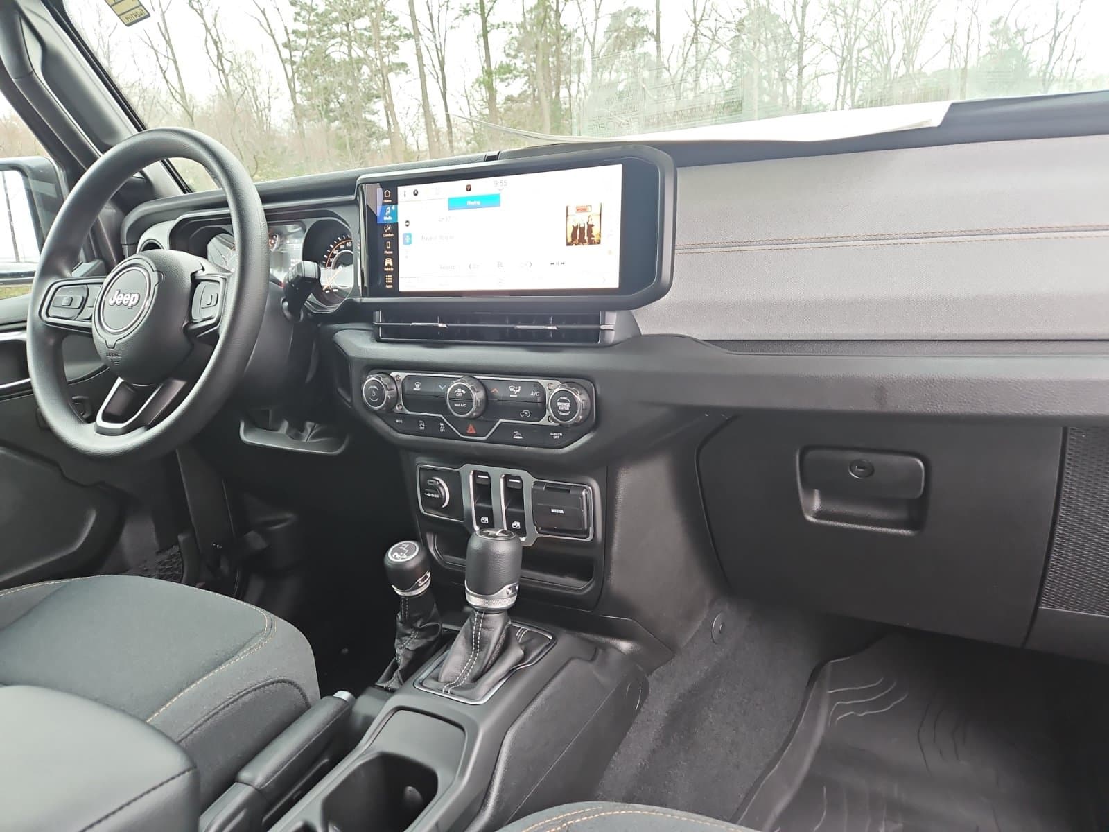 New 2026 Jeep Wrangler Sport - photo - 15