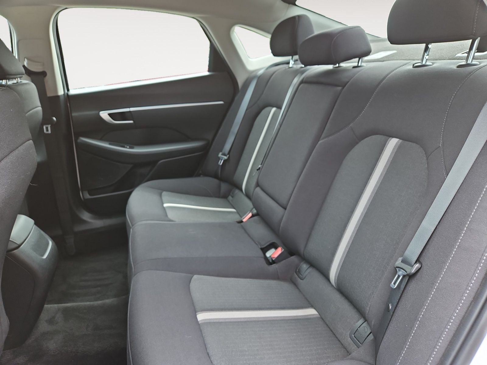 Pre-Owned 2025 Hyundai Sonata SEL - photo - 12