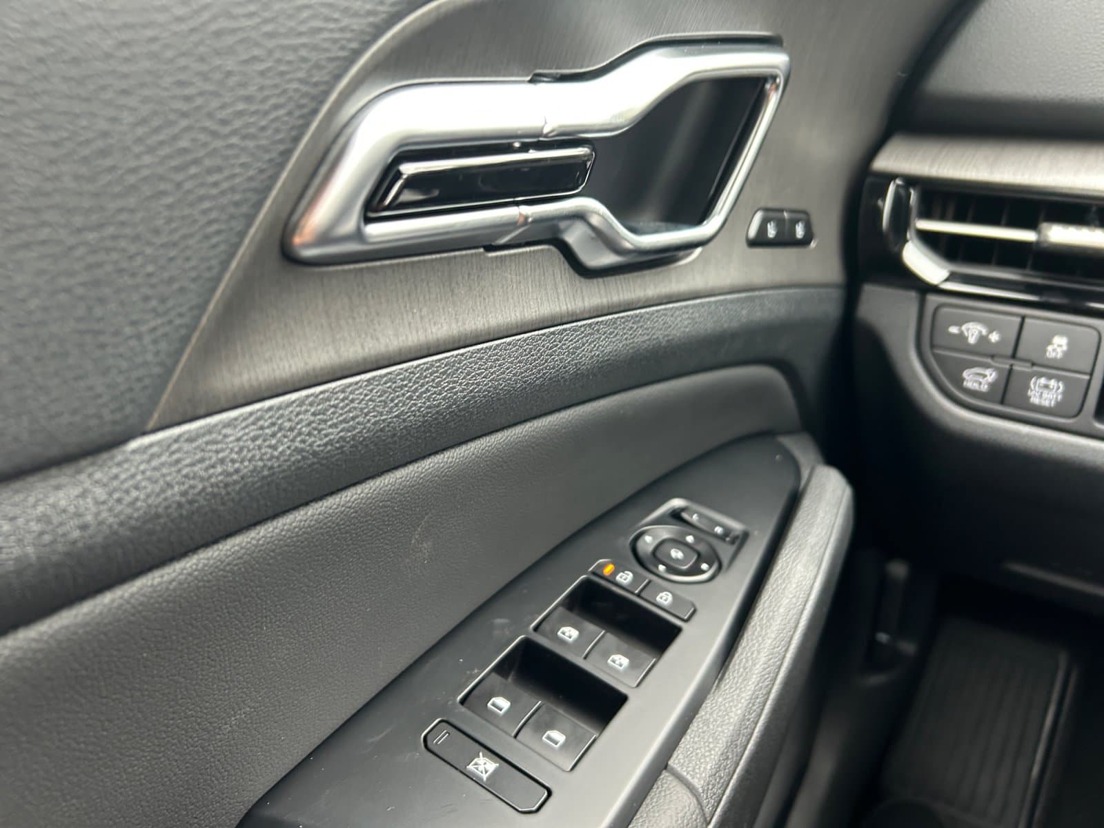 New 2027 Kia Sportage Hybrid X-Line - photo - 23