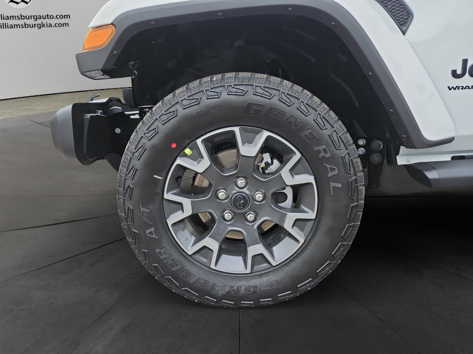 New 2027 Jeep Wrangler Sahara - photo - 13