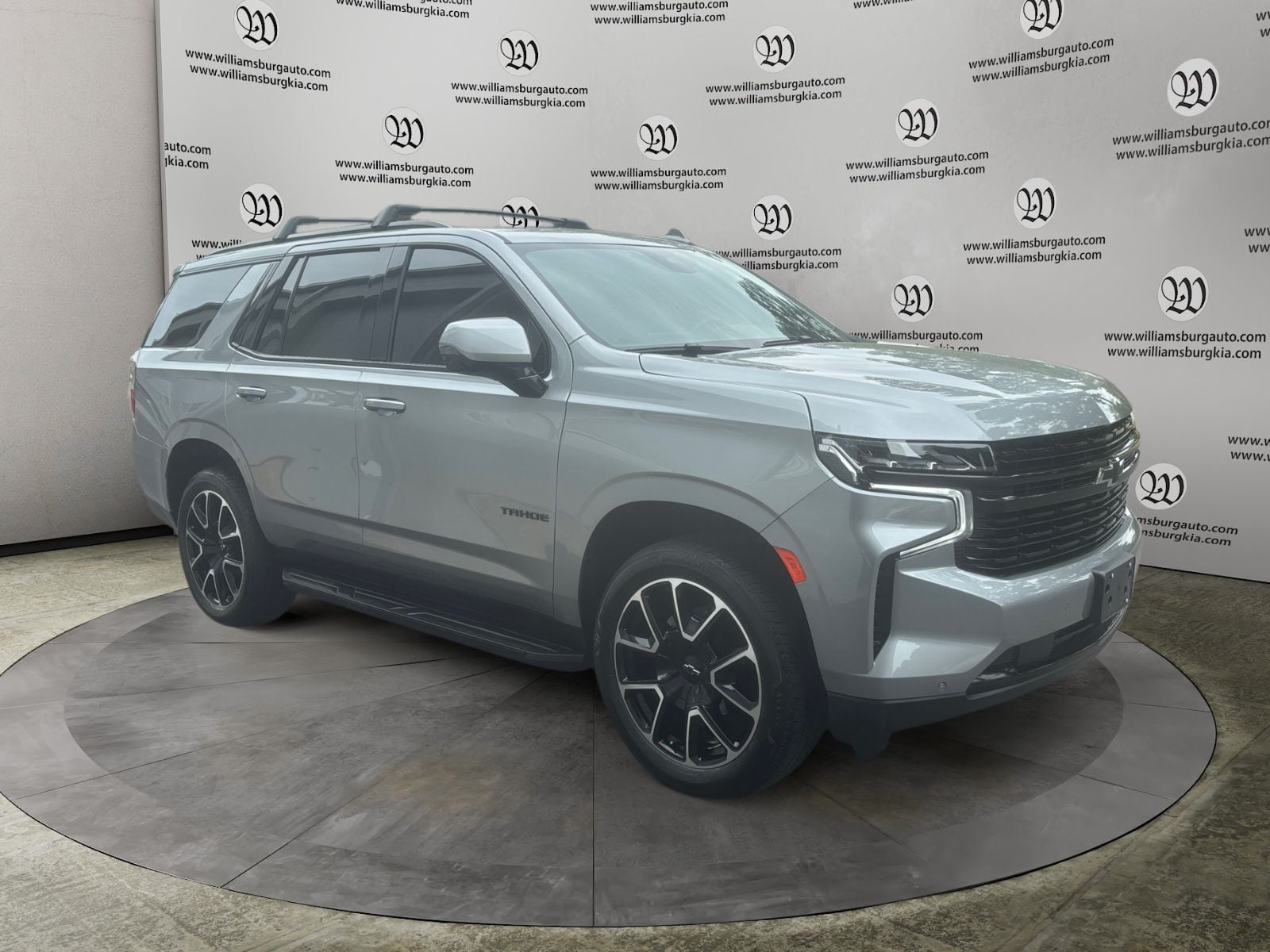 Pre-Owned 2024 Chevrolet Tahoe RST - photo - 6