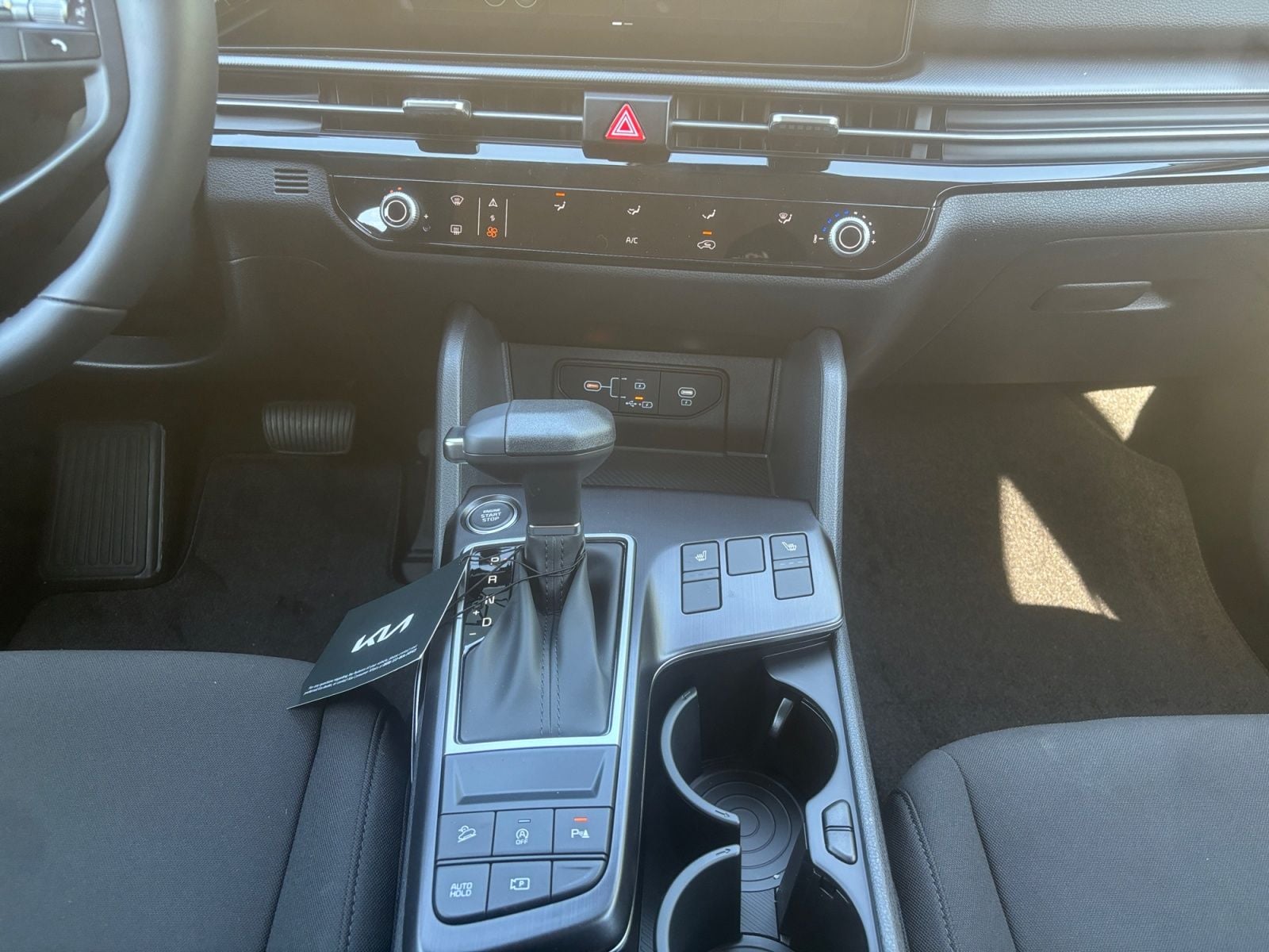 New 2026 Kia Sportage LX - photo - 10