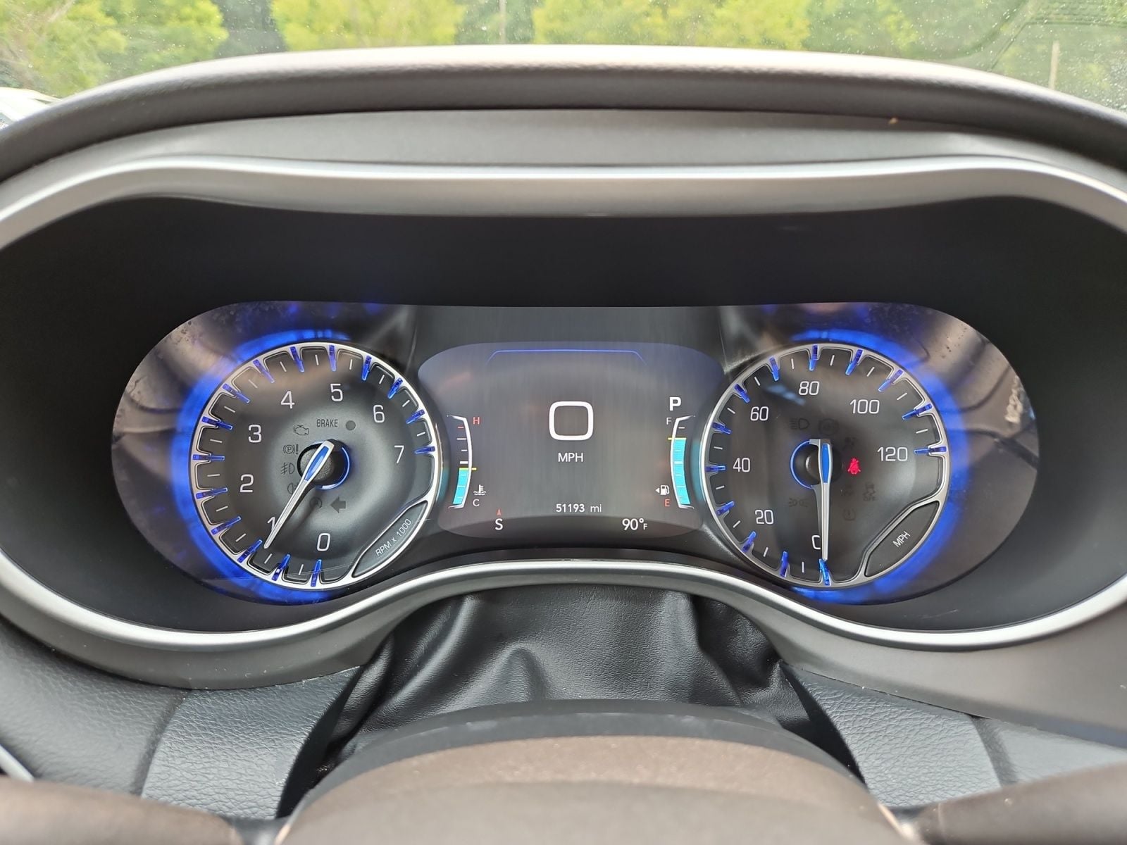 Pre-Owned 2025 Chrysler Pacifica Select - photo - 23