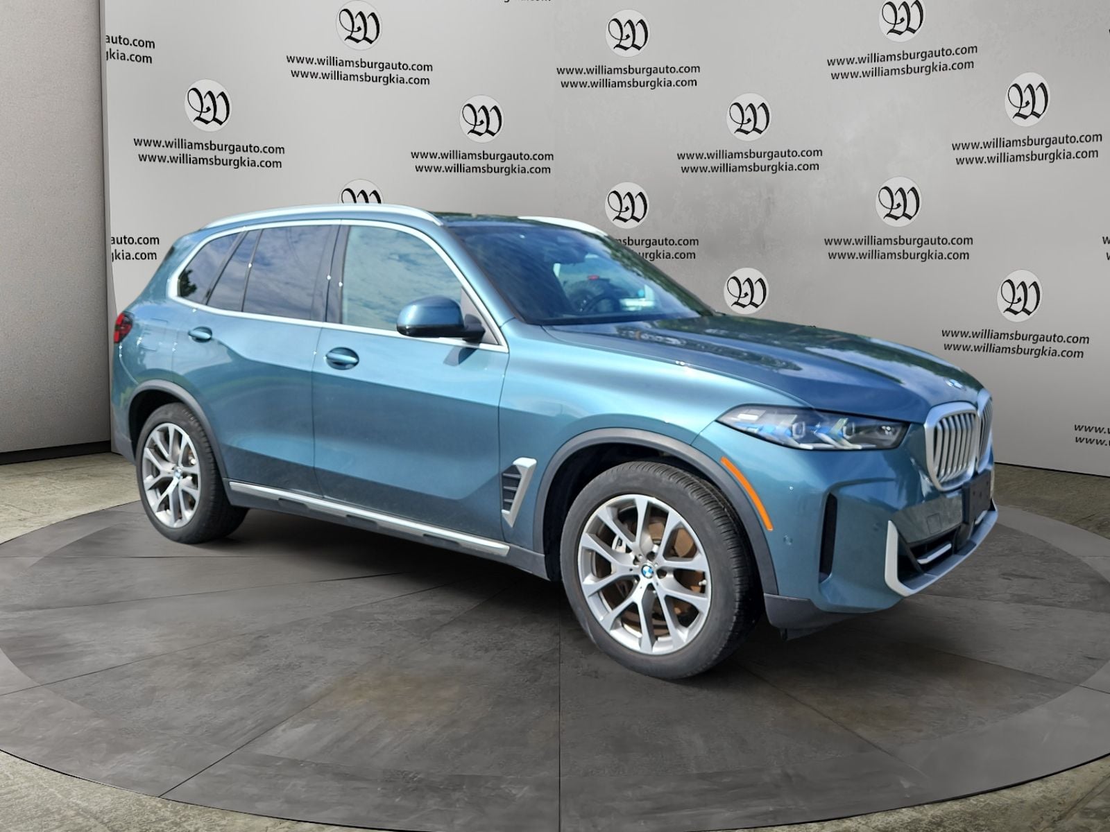 Pre-Owned 2024 BMW X5 xDrive40i - photo - 6