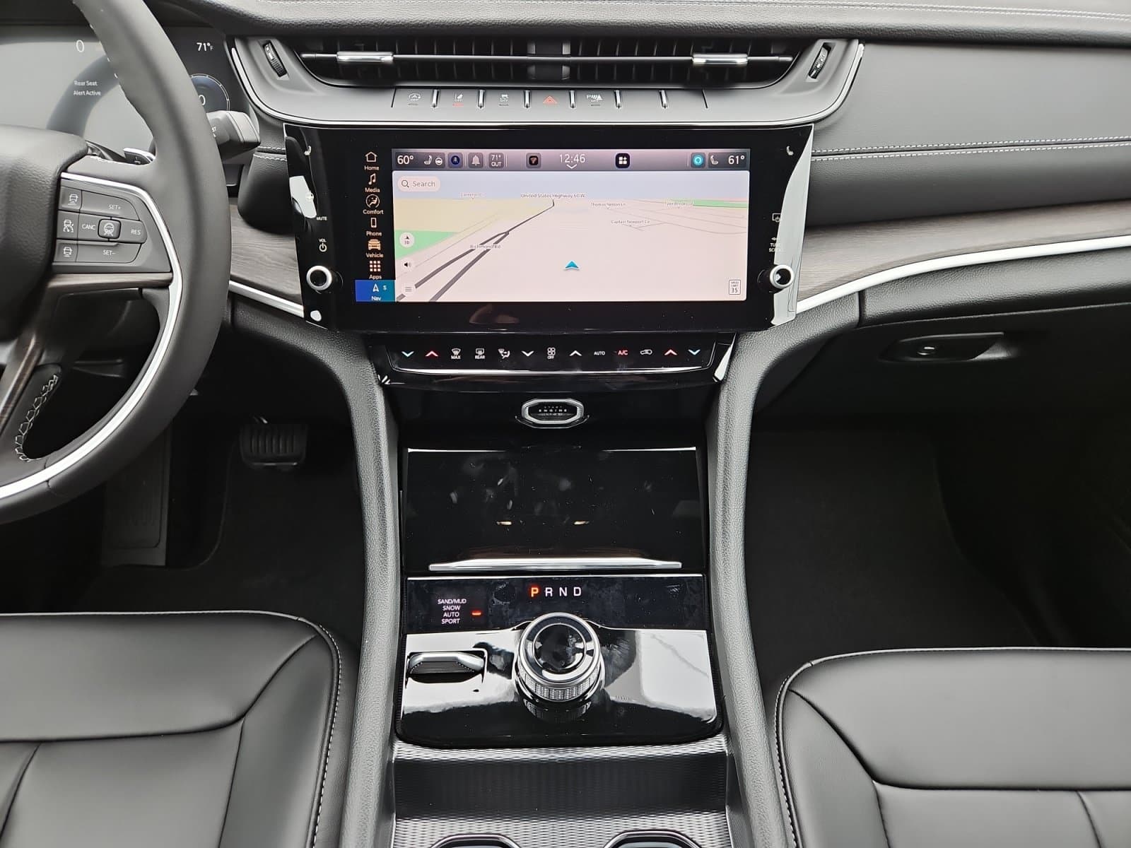New 2027 Jeep Grand Cherokee Limited Reserve - photo - 10