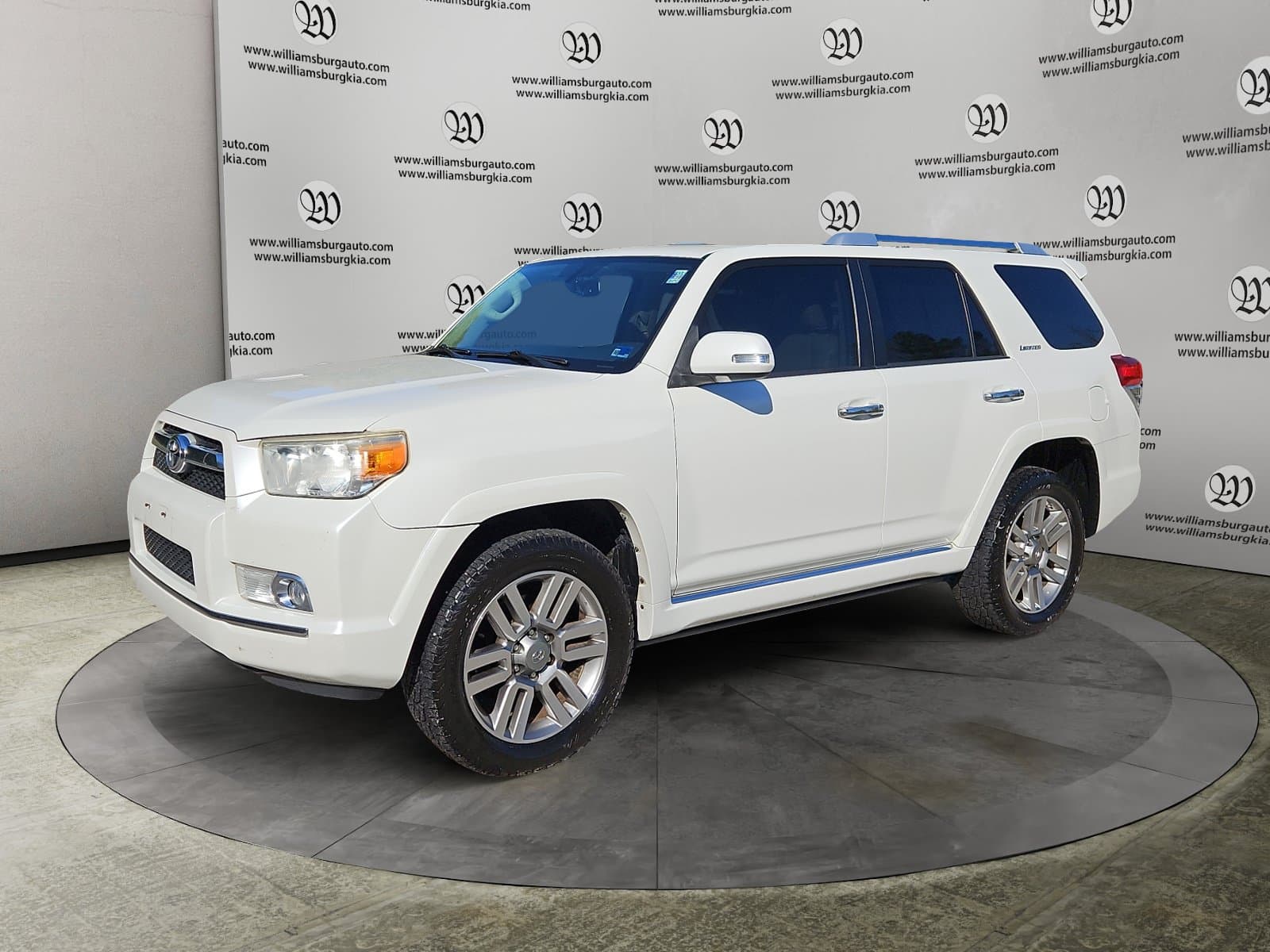 Pre-Owned 2013 Toyota 4Runner Limited - photo - 0