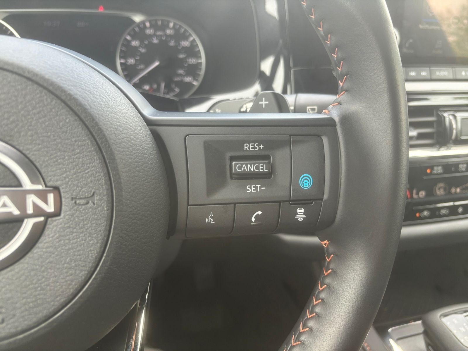 Pre-Owned 2025 Nissan Pathfinder Rock Creek - photo - 22