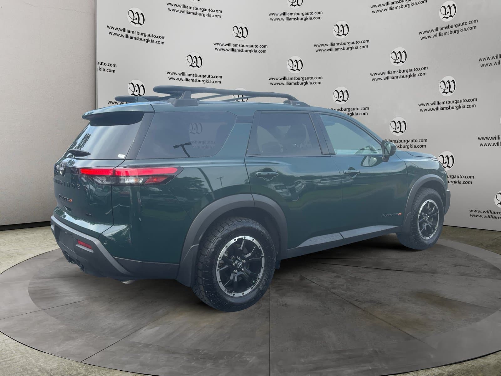 Pre-Owned 2025 Nissan Pathfinder Rock Creek - photo - 4