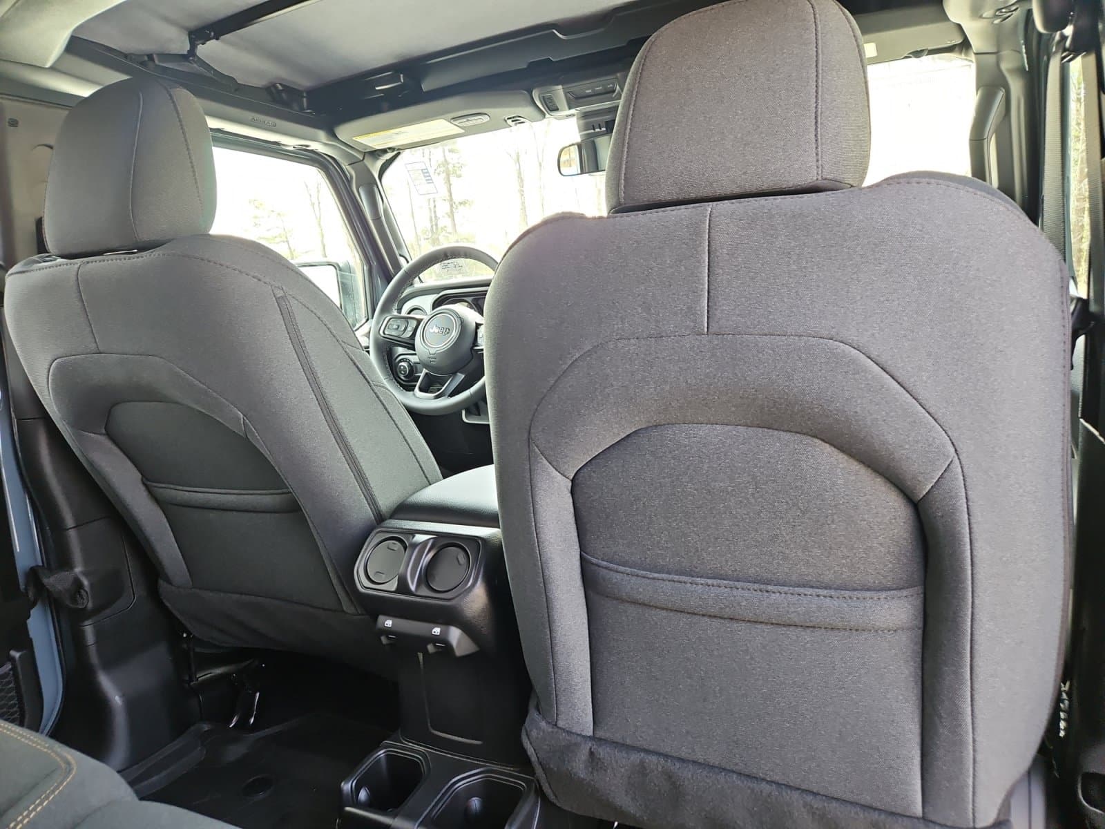 New 2026 Jeep Gladiator Sport S - photo - 17