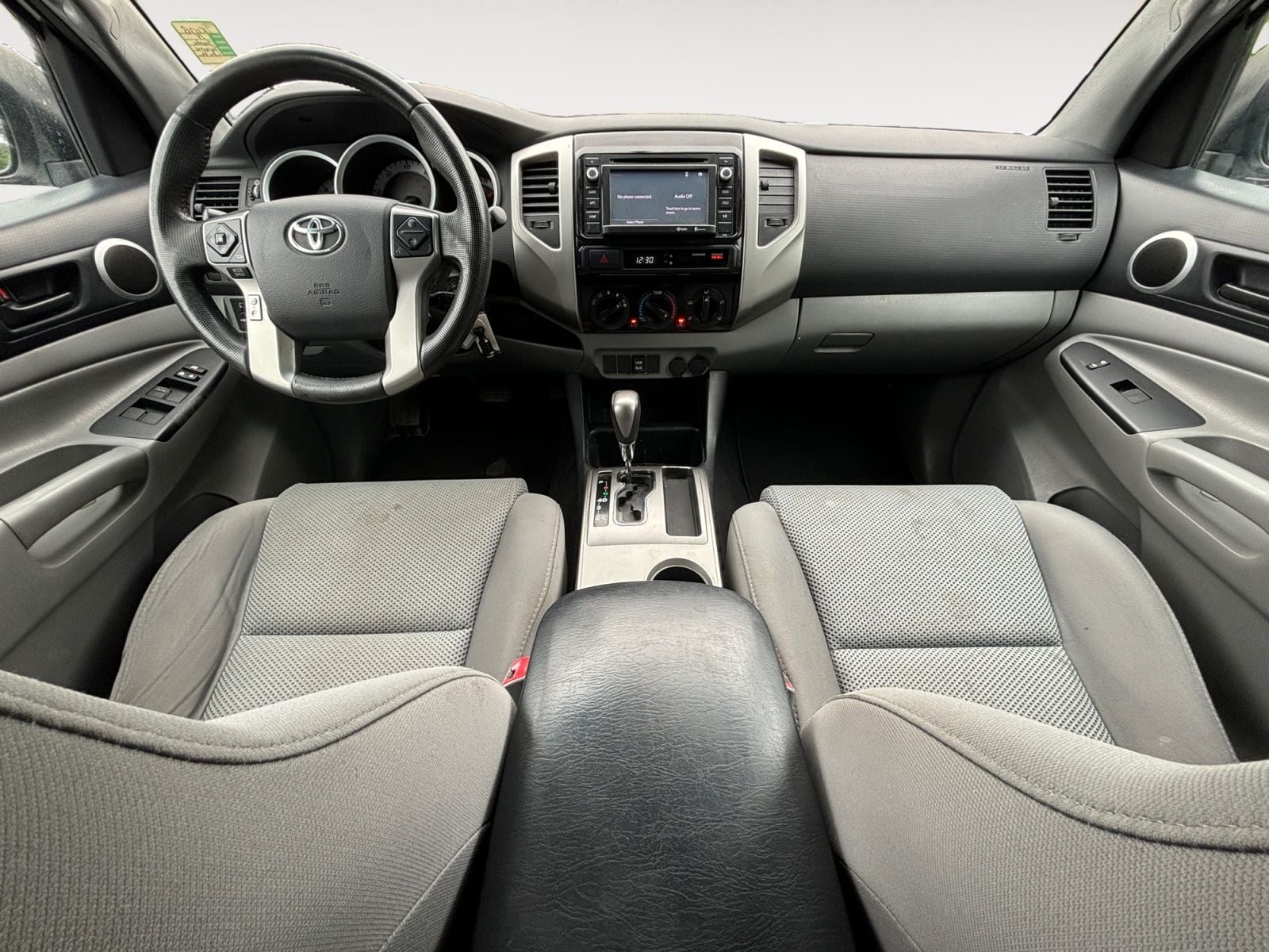 Pre-Owned 2014 Toyota Tacoma PreRunner - photo - 9