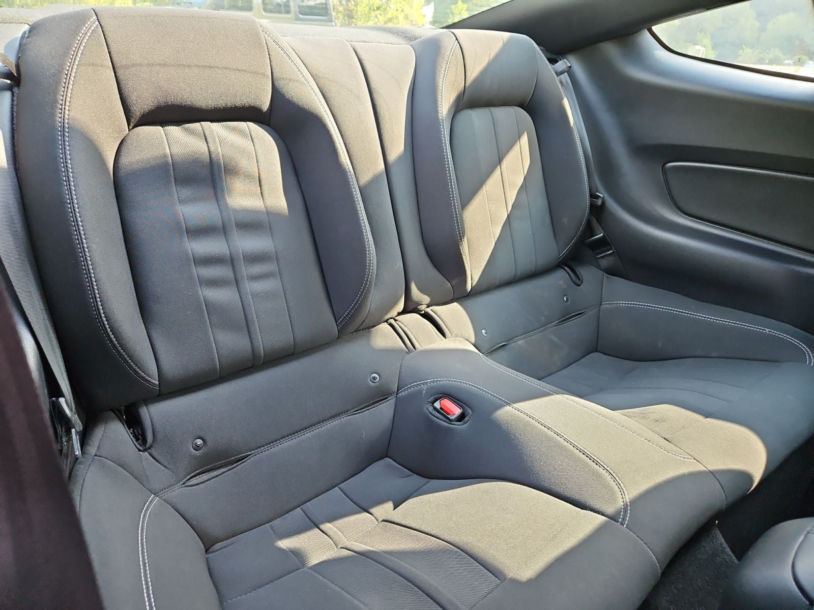 Pre-Owned 2023 Ford Mustang EcoBoost - photo - 16
