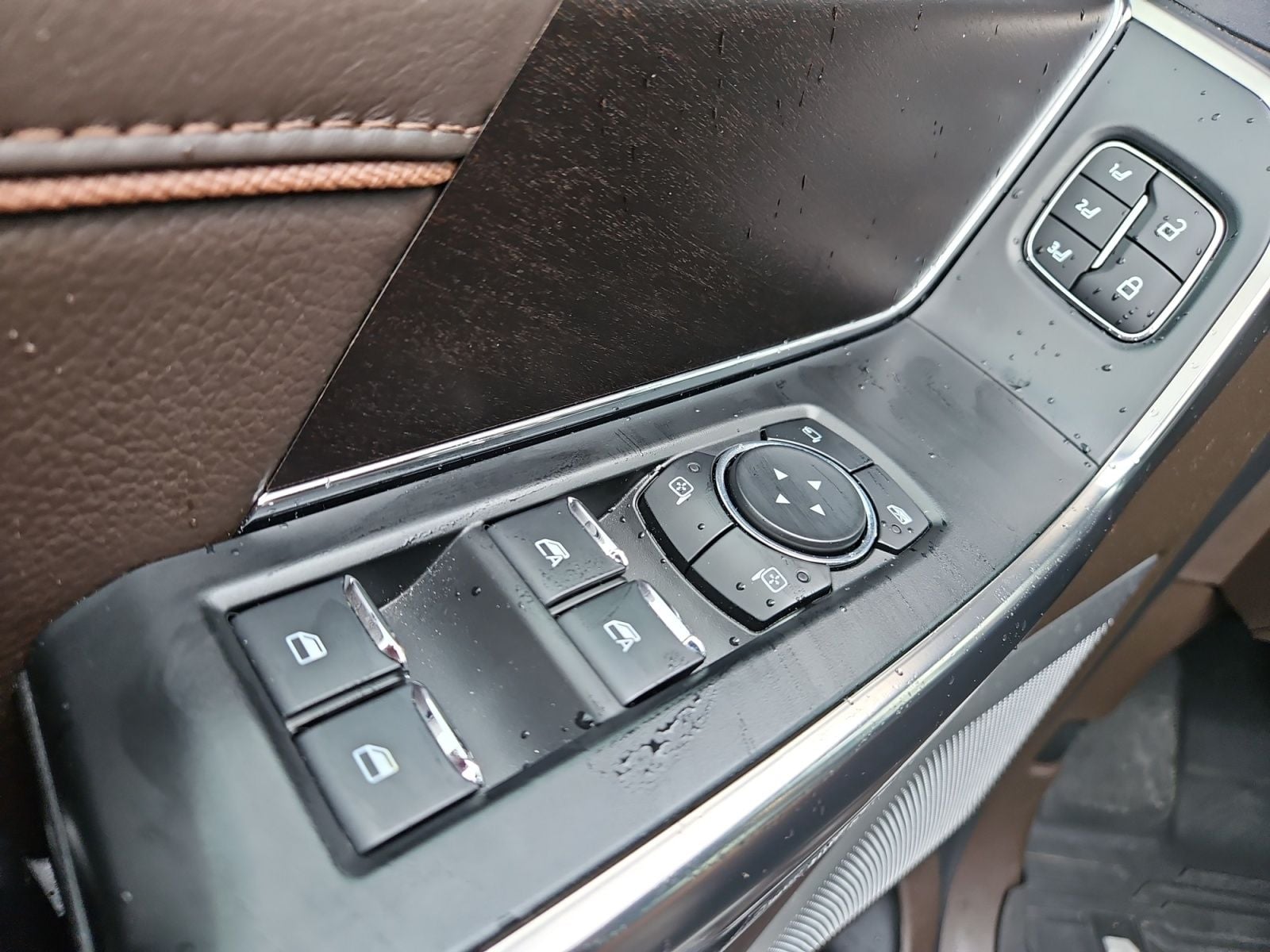 Pre-Owned 2024 Ford F-150 King Ranch - photo - 21