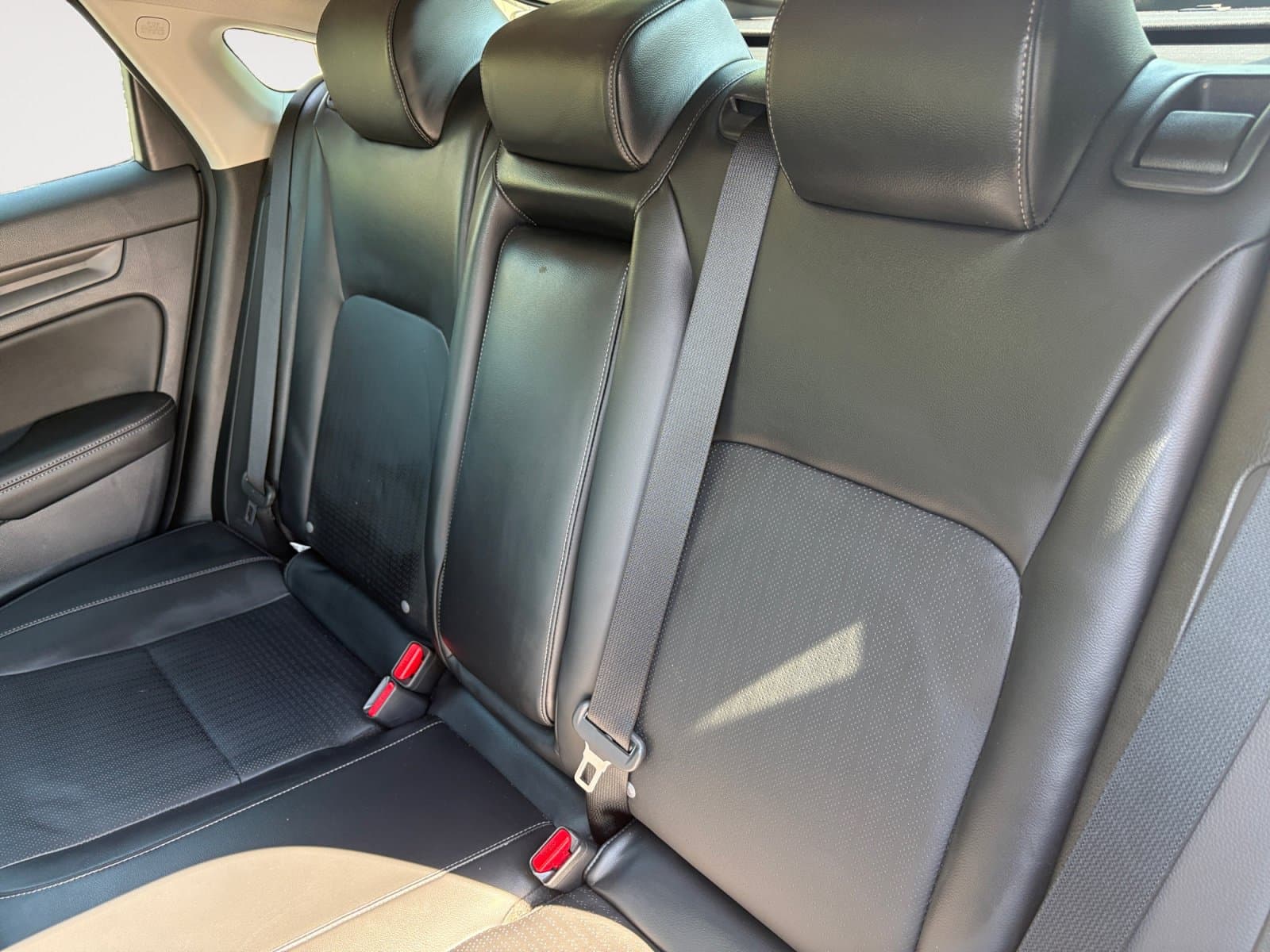 Pre-Owned 2023 Honda Civic EX-L - photo - 12