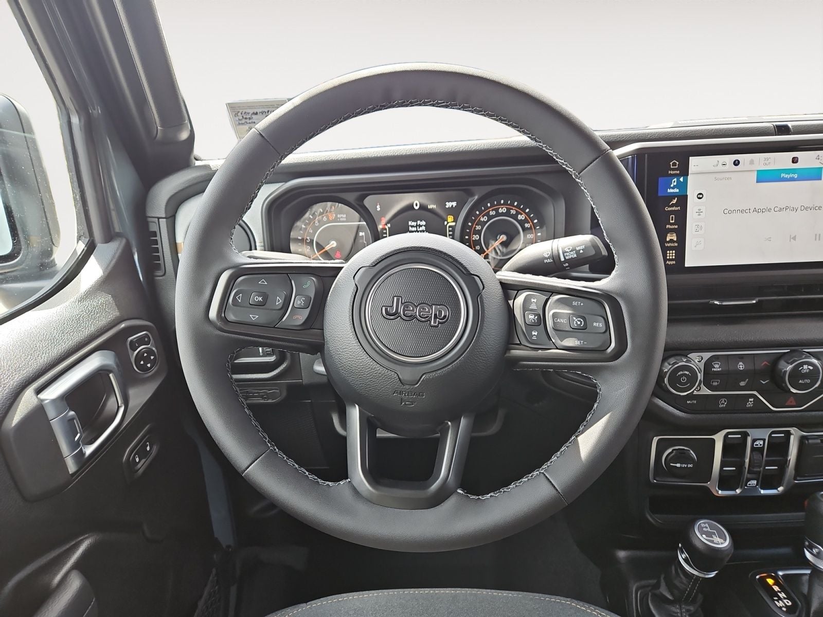 New 2026 Jeep Gladiator Sport S - photo - 11