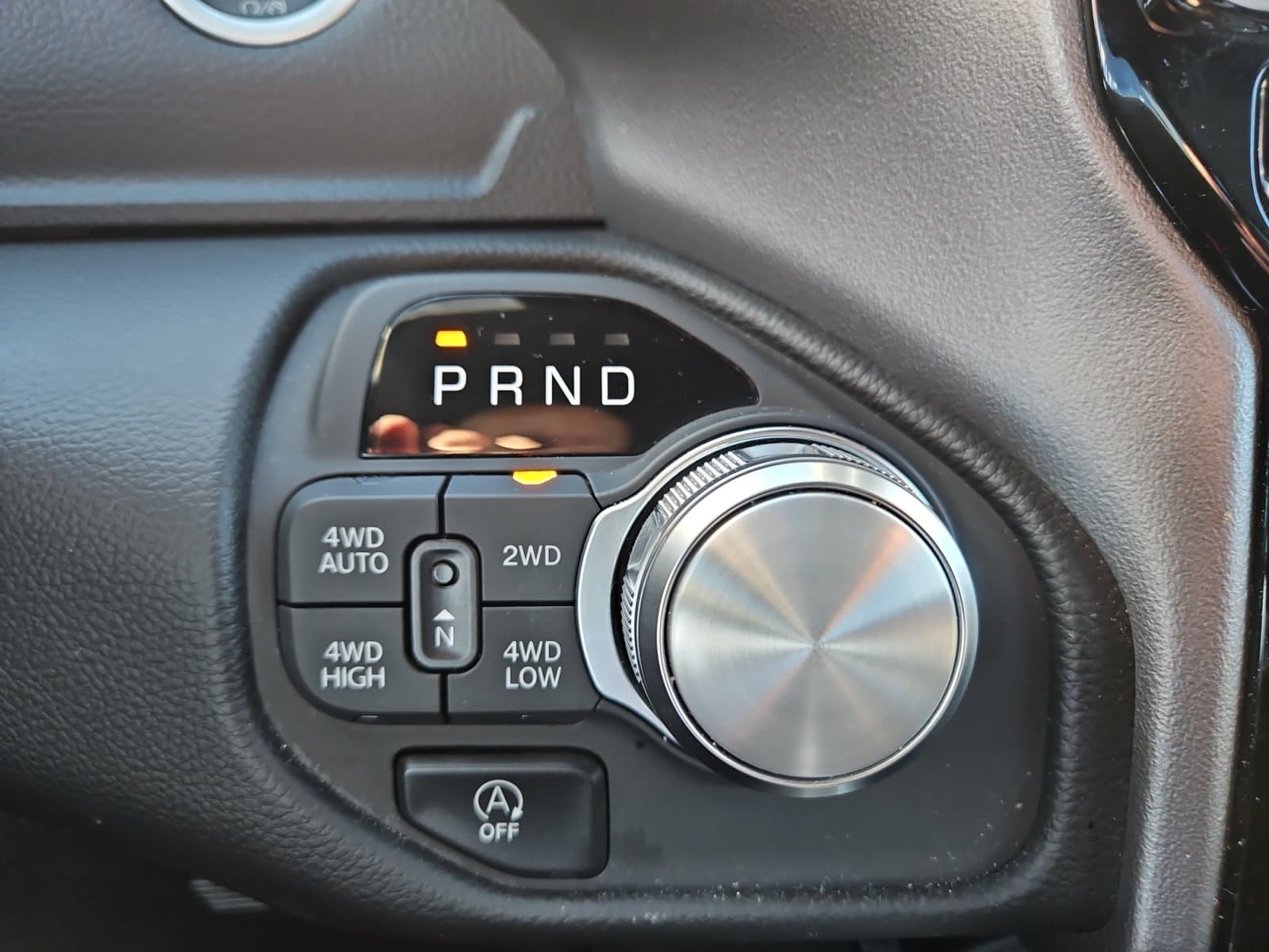 Pre-Owned 2026 Ram 1500 Laramie - photo - 26